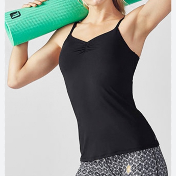 Black Cutout Back Tank Top - Picture 2 of 3